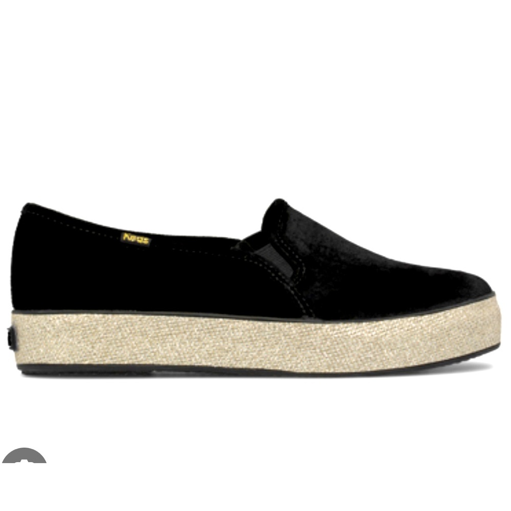 Keds *nwt new in box size 9 Triple decker Dazzle blk